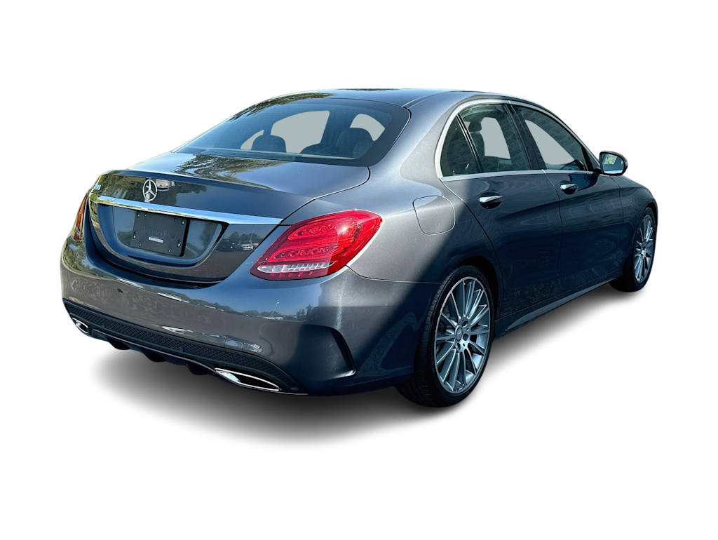 Thumbnail: 2016 Mercedes-Benz C-Class - 22
