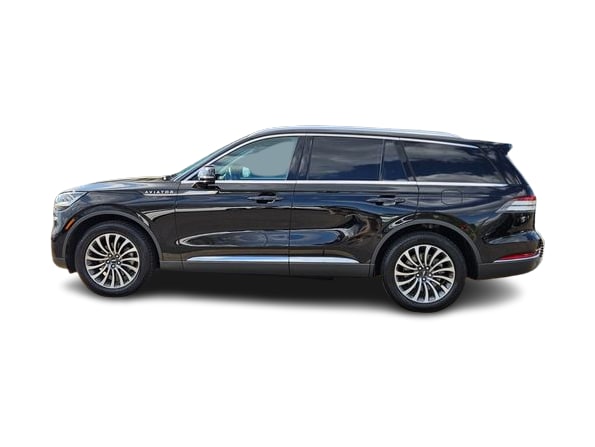Thumbnail: 2022 Lincoln Aviator - 3
