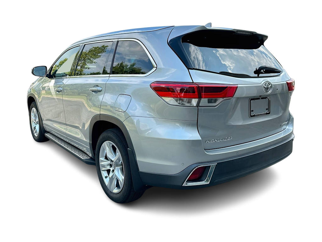 Thumbnail: 2019 Toyota Highlander - 4