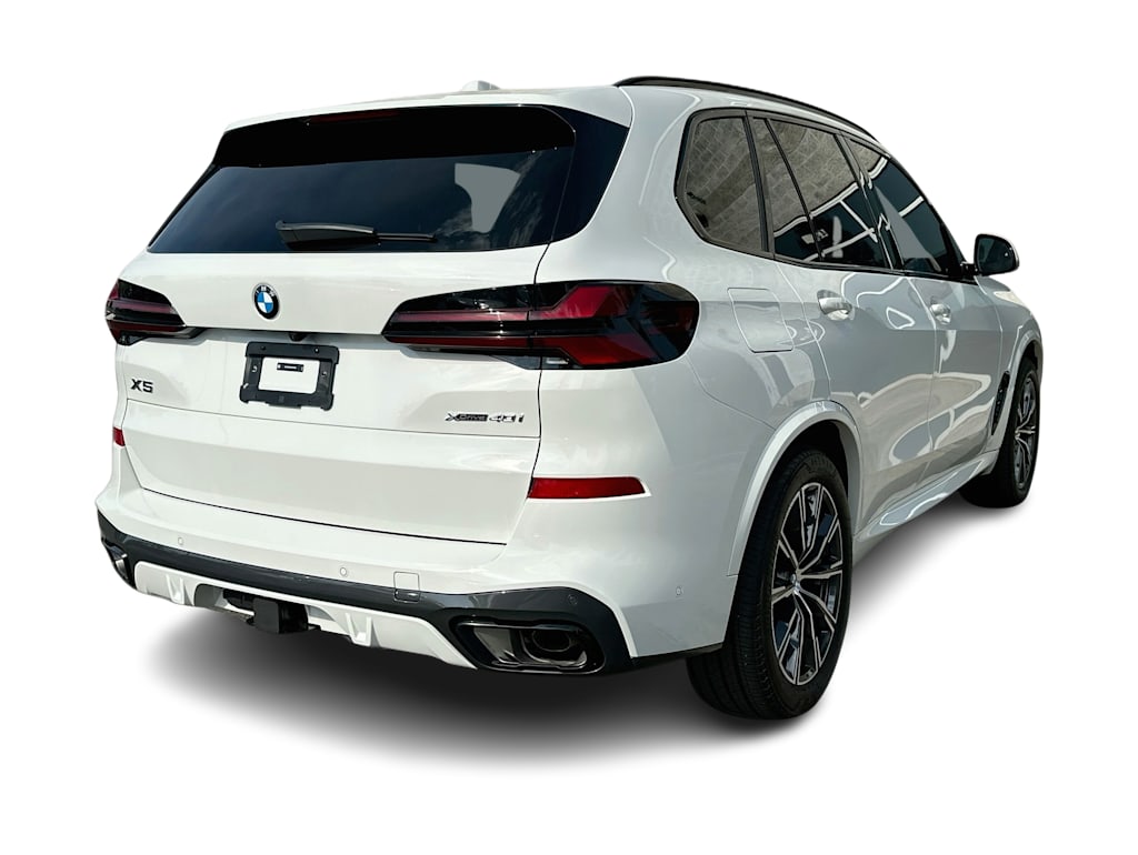 Thumbnail: 2026 BMW X5 - 21