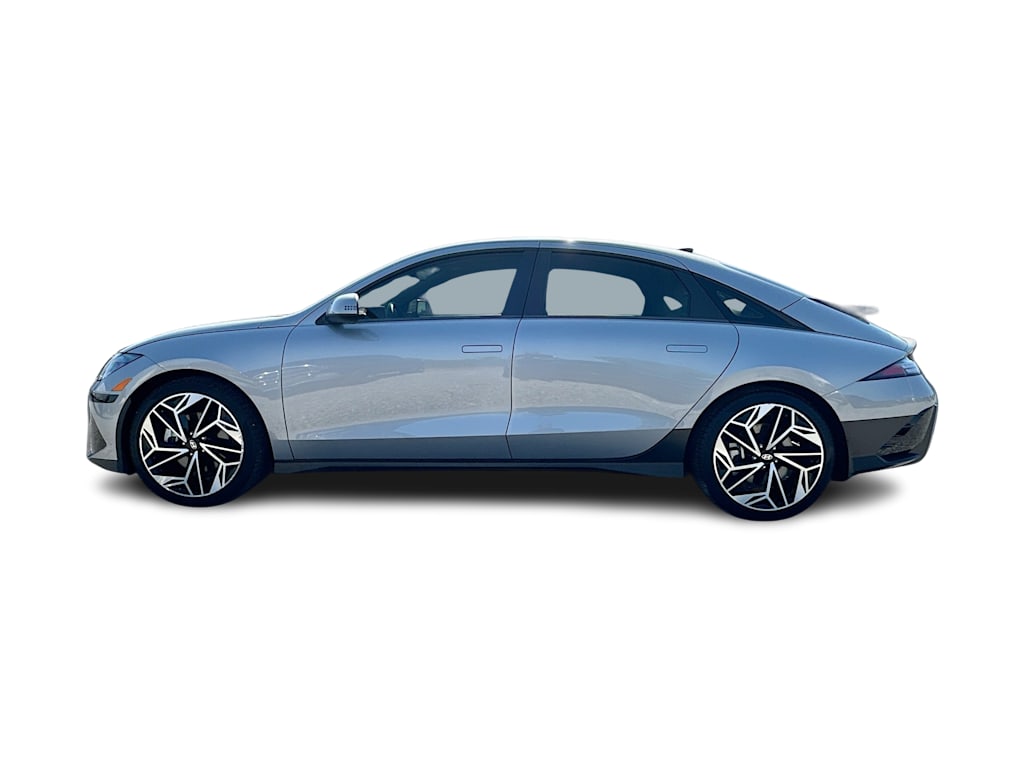 Thumbnail: 2023 Hyundai Ioniq 6 - 3