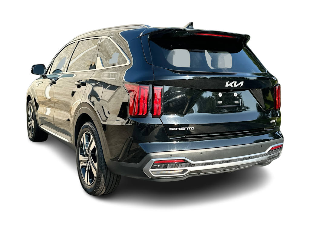 Thumbnail: 2023 Kia Sorento - 4
