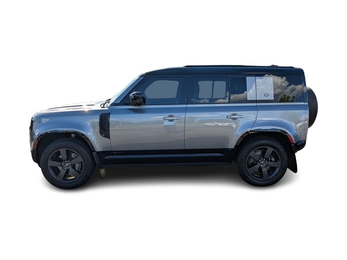 Thumbnail: 2021 Land Rover Defender - 3