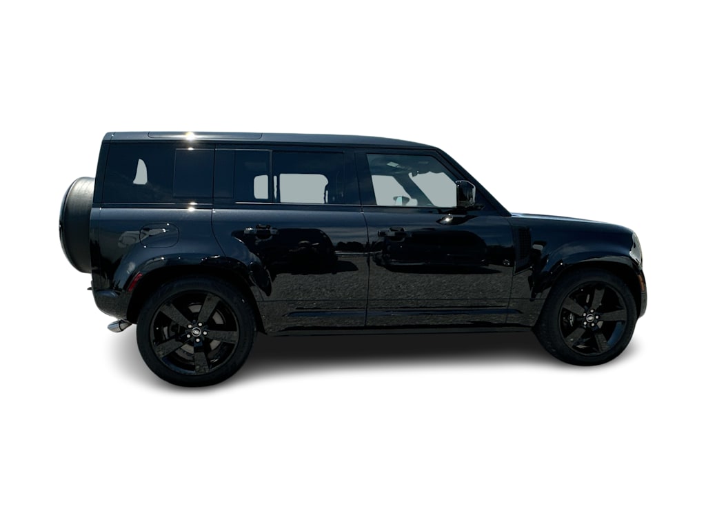 Thumbnail: 2025 Land Rover Defender - 20