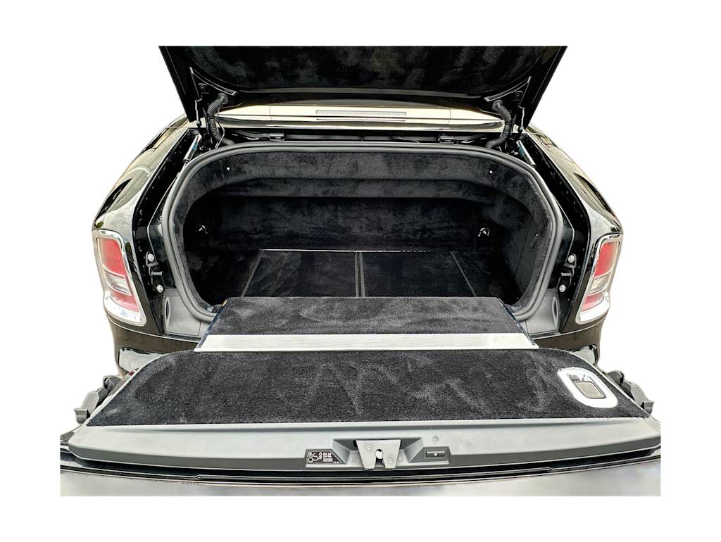 Thumbnail: 2009 Rolls-Royce Phantom - 14