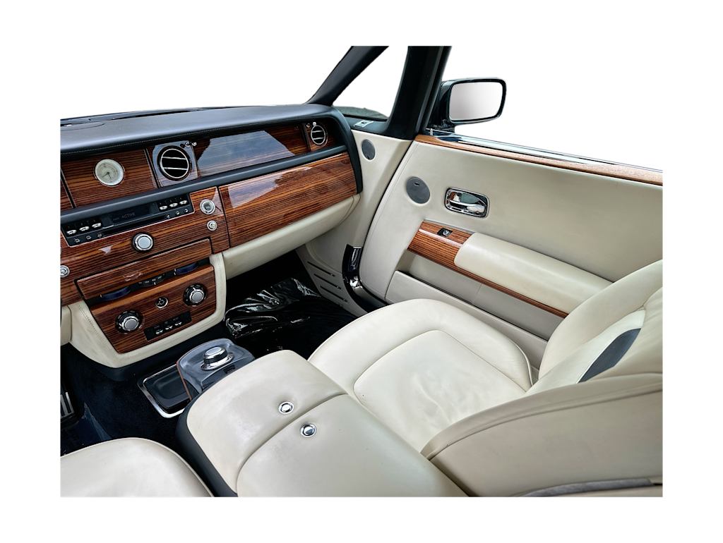 Thumbnail: 2009 Rolls-Royce Phantom - 27