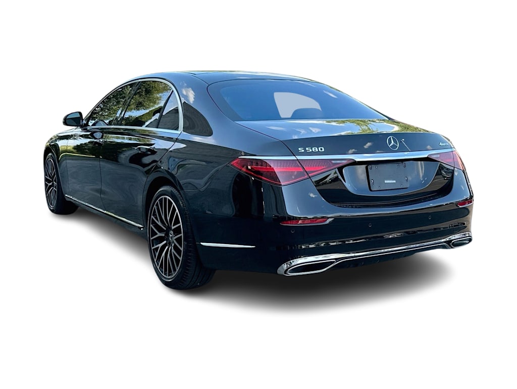 Thumbnail: 2022 Mercedes-Benz S-Class - 4