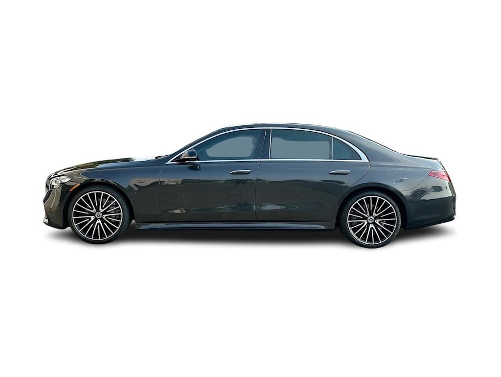 Thumbnail: 2021 Mercedes-Benz S-Class - 3