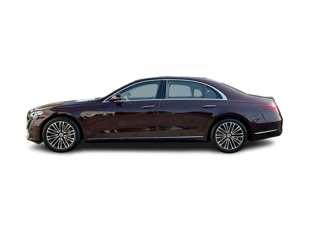 Thumbnail: 2022 Mercedes-Benz S-Class - 3