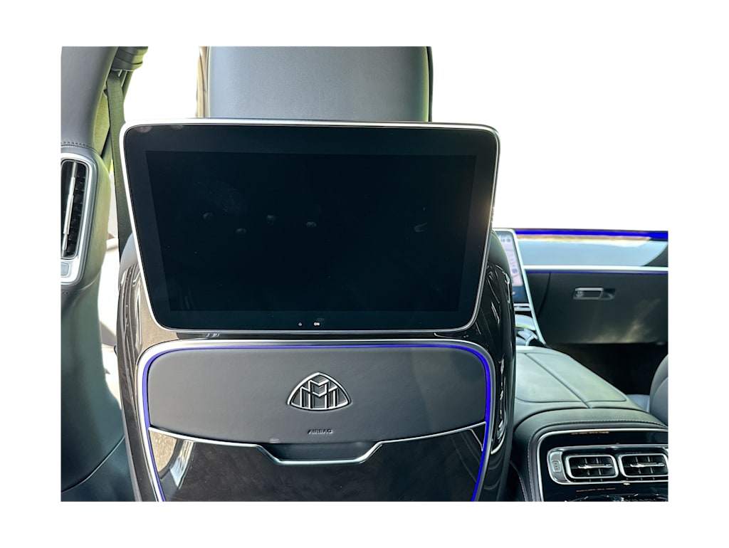Thumbnail: 2024 Mercedes-Benz S-Class - 18