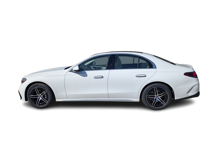 Thumbnail: 2026 Mercedes-Benz E-Class - 3