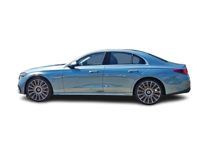 Thumbnail: 2026 Mercedes-Benz E-Class - 3