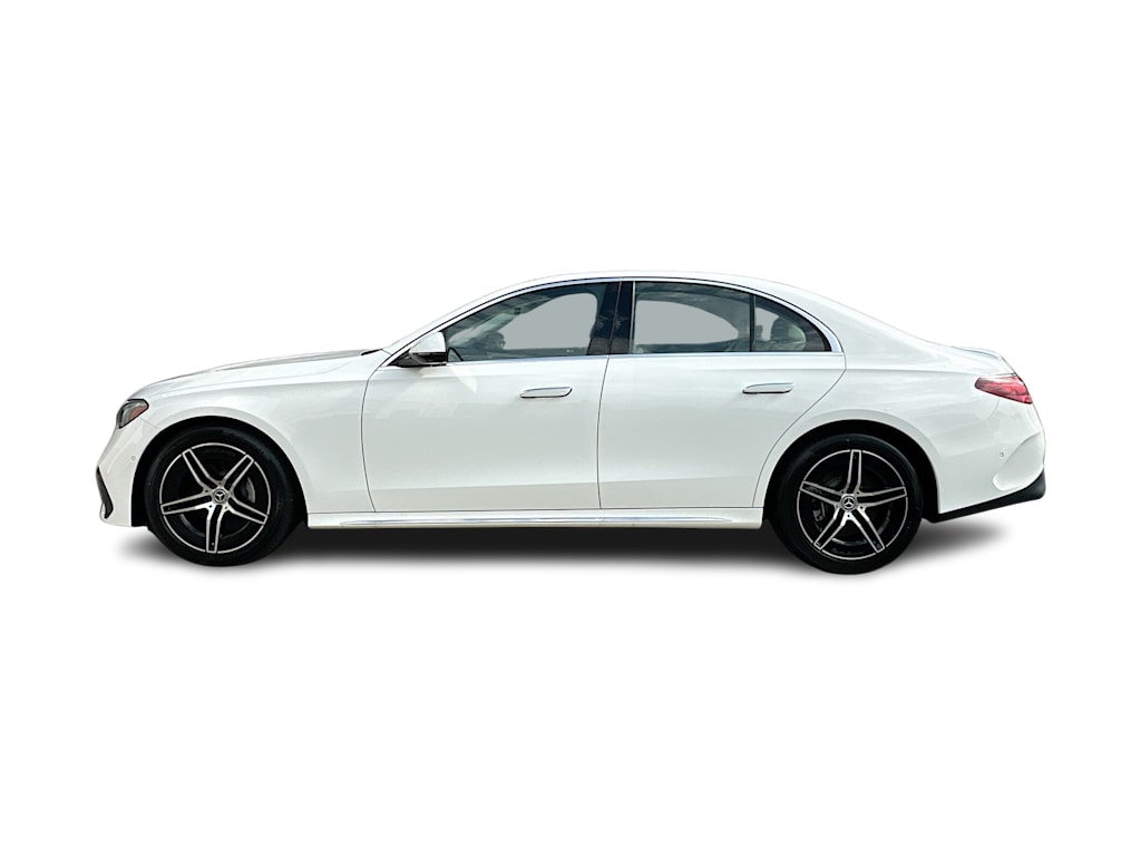 Thumbnail: 2024 Mercedes-Benz E-Class - 3