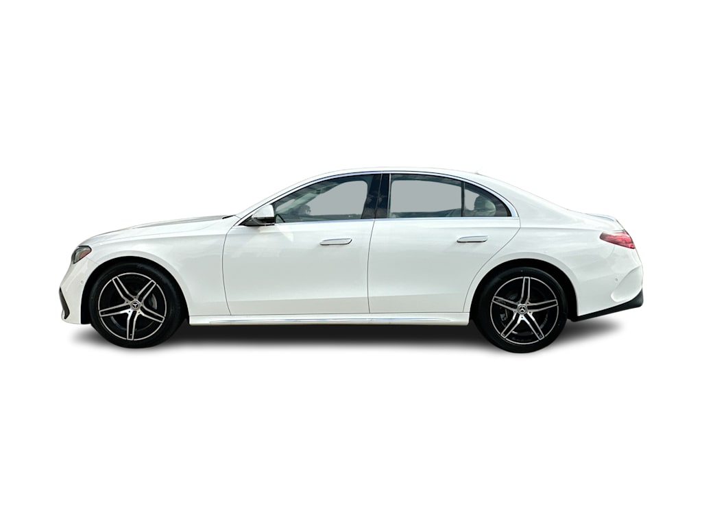 Thumbnail: 2024 Mercedes-Benz E-Class - 3