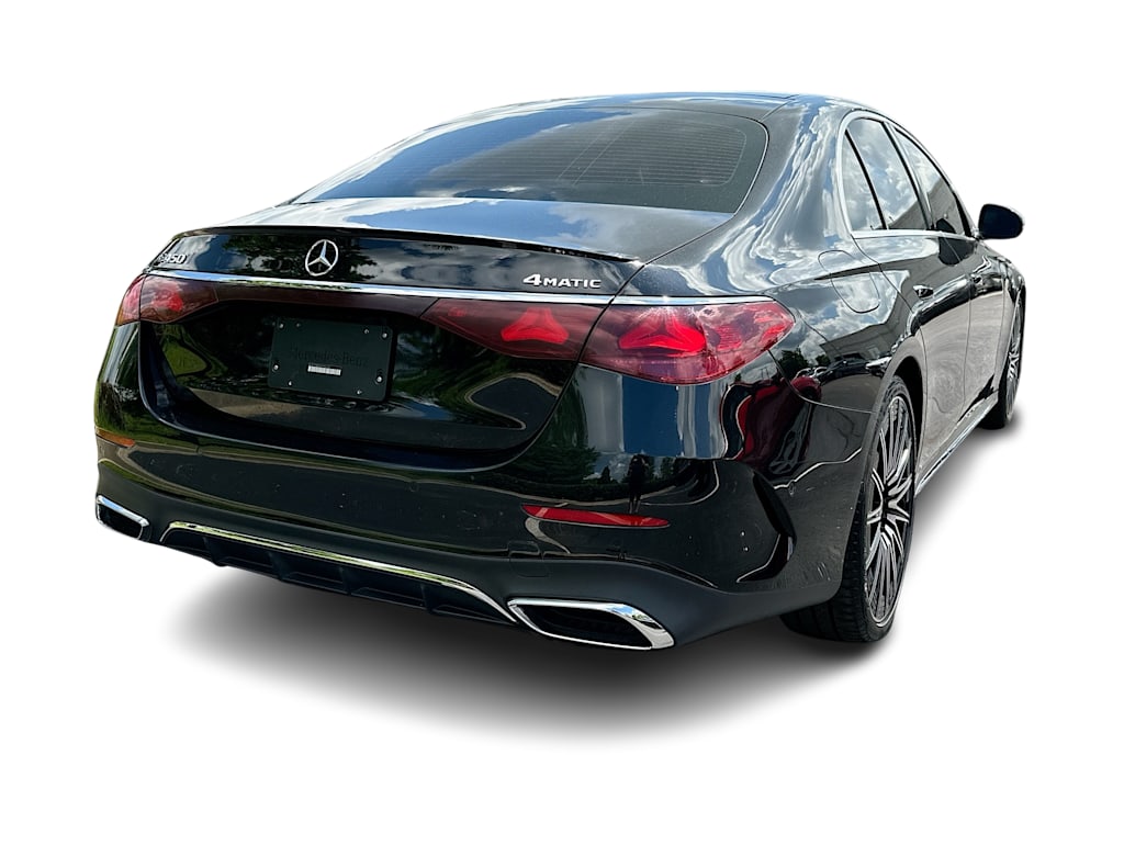 Thumbnail: 2025 Mercedes-Benz E-Class - 21