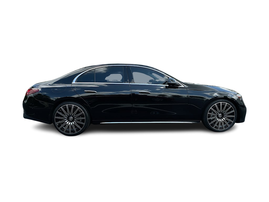 Thumbnail: 2025 Mercedes-Benz E-Class - 20
