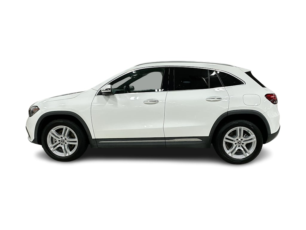 Thumbnail: 2021 Mercedes-Benz GLA - 3