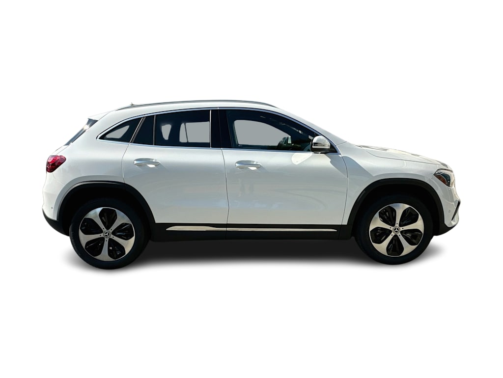 Thumbnail: 2026 Mercedes-Benz GLA - 21