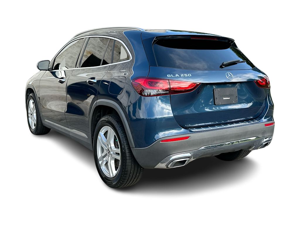 Thumbnail: 2021 Mercedes-Benz GLA - 4