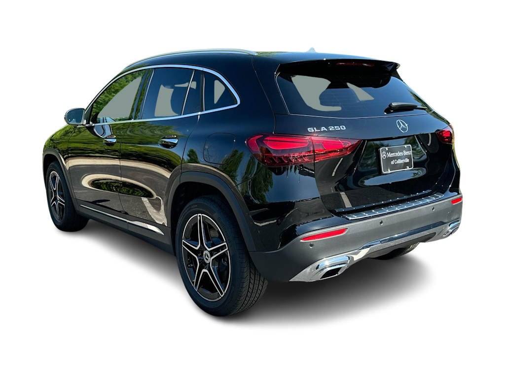 Thumbnail: 2026 Mercedes-Benz GLA - 4