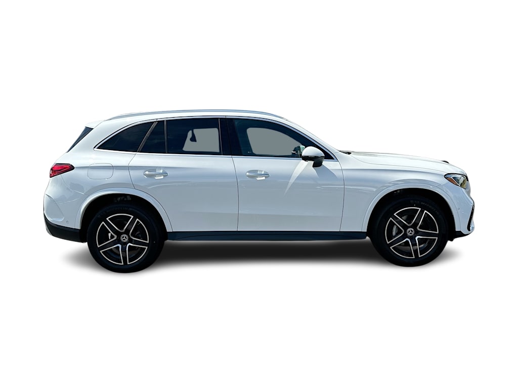 Thumbnail: 2026 Mercedes-Benz GLC - 20