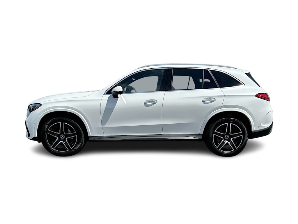 Thumbnail: 2026 Mercedes-Benz GLC - 3
