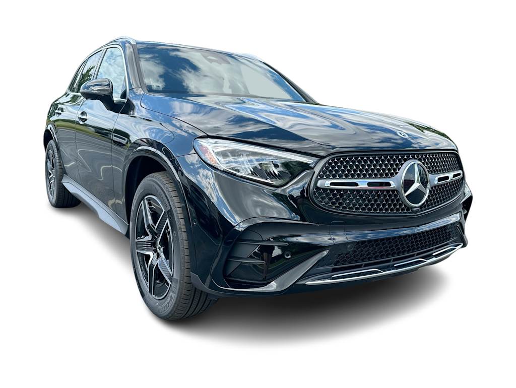 Thumbnail: 2026 Mercedes-Benz GLC - 20