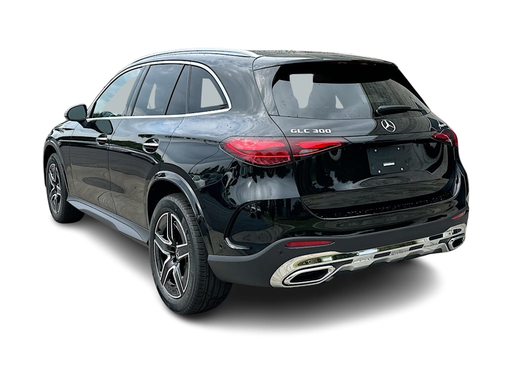 Thumbnail: 2026 Mercedes-Benz GLC - 4