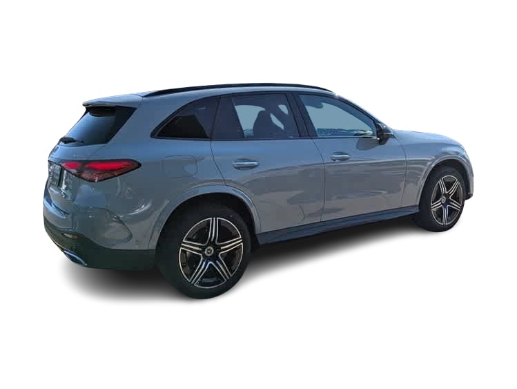 Thumbnail: 2025 Mercedes-Benz GLC - 17