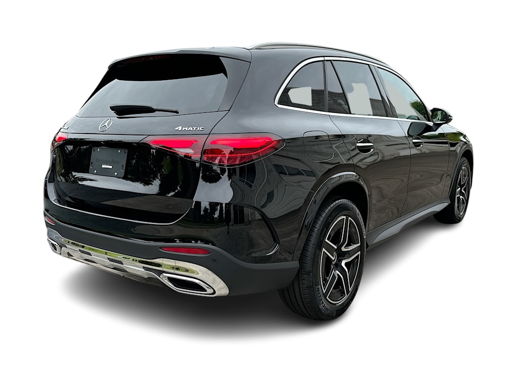 Thumbnail: 2026 Mercedes-Benz GLC - 19