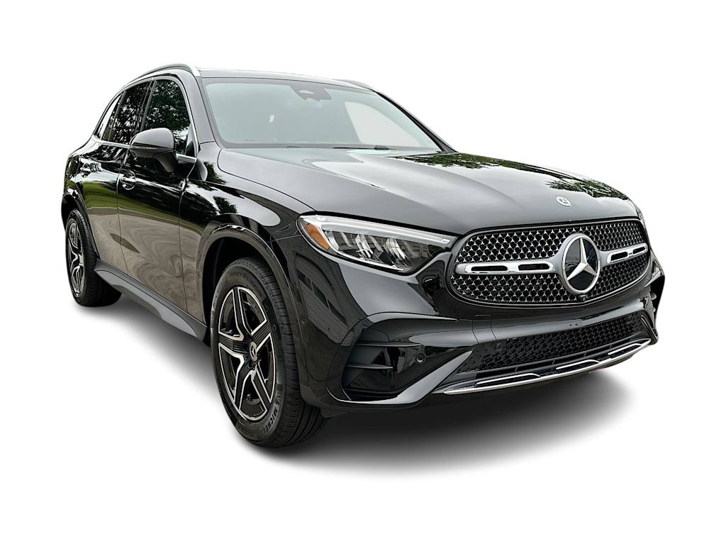 Thumbnail: 2026 Mercedes-Benz GLC - 17