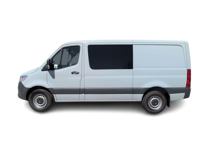 Thumbnail: 2026 Mercedes-Benz Sprinter - 3
