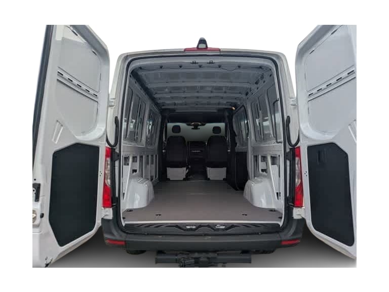 Thumbnail: 2025 Mercedes-Benz Sprinter - 10