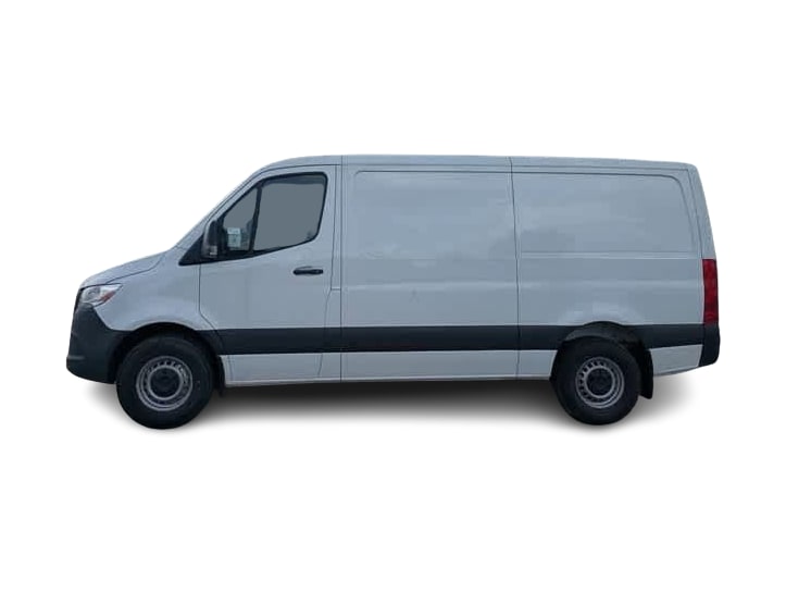 Thumbnail: 2025 Mercedes-Benz Sprinter - 3