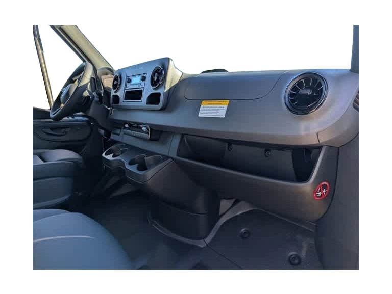 Thumbnail: 2025 Mercedes-Benz Sprinter - 19