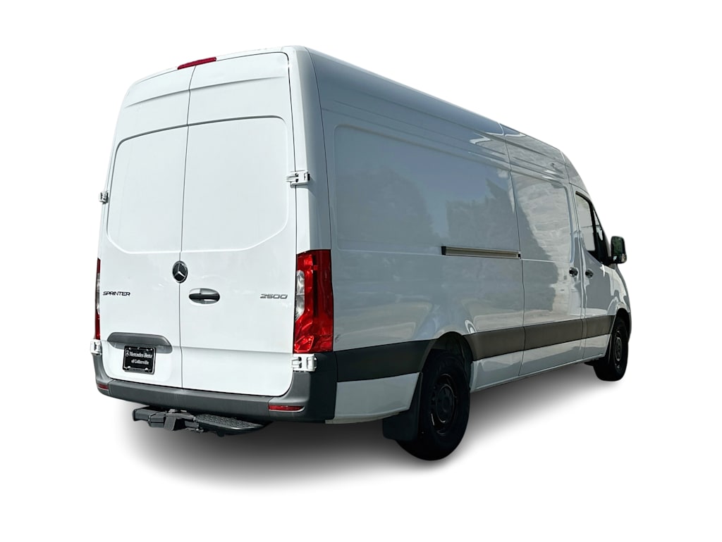Thumbnail: 2025 Mercedes-Benz Sprinter - 18