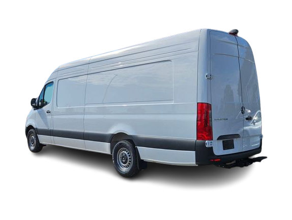 Thumbnail: 2026 Mercedes-Benz Sprinter - 4
