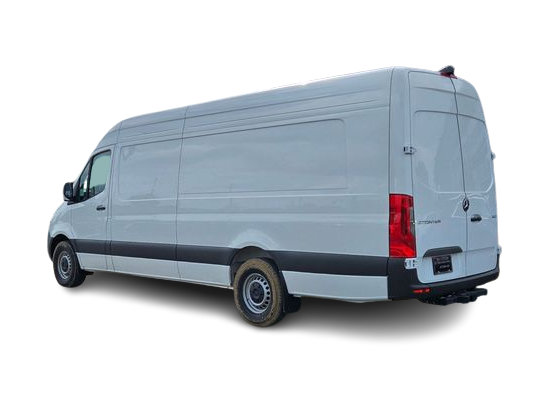 Thumbnail: 2026 Mercedes-Benz Sprinter - 4