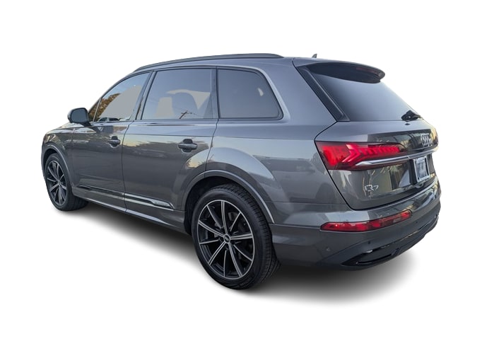 Thumbnail: 2021 Audi Q7 - 4