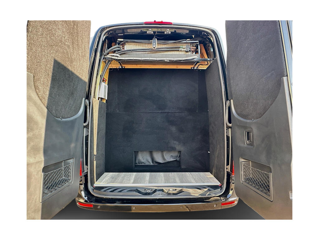 Thumbnail: 2019 Mercedes-Benz Sprinter - 17