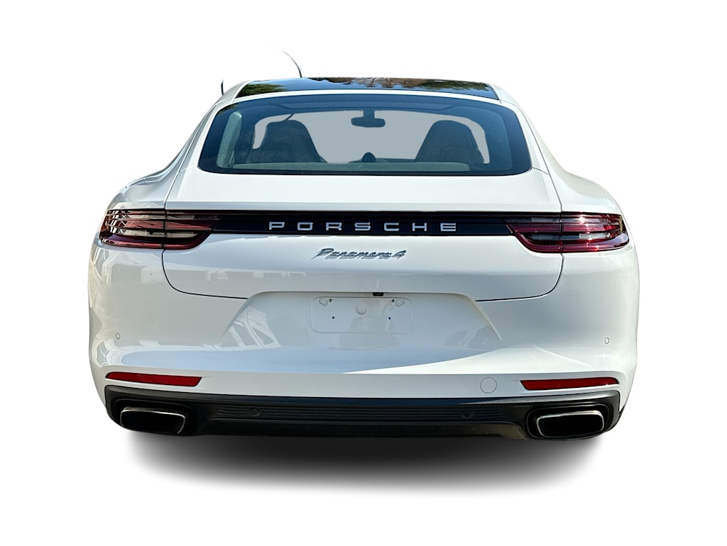 Thumbnail: 2018 Porsche Panamera - 4