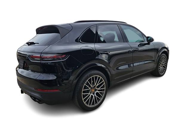 Thumbnail: 2023 Porsche Cayenne - 18