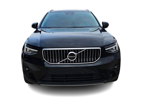 Thumbnail: 2023 Volvo XC40 - 6