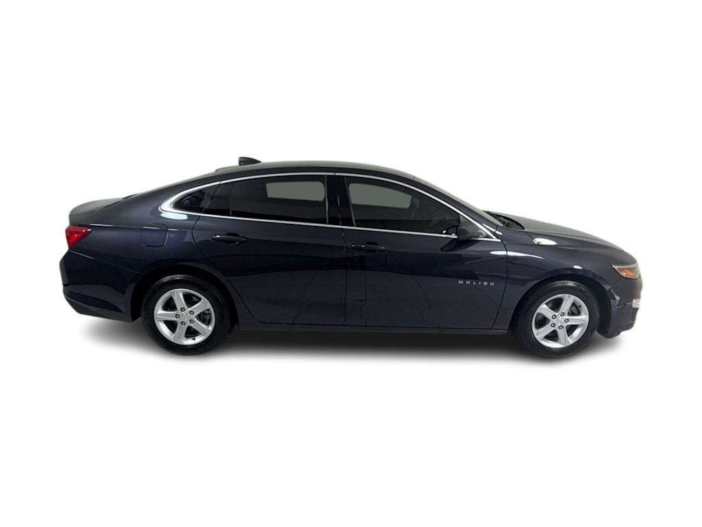 Thumbnail: 2023 Chevrolet Malibu - 20