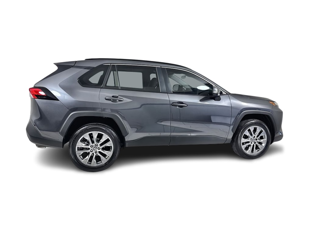 Thumbnail: 2025 Toyota RAV4 - 21