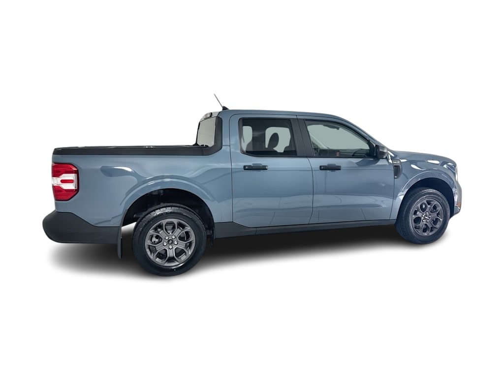 Thumbnail: 2023 Ford Maverick - 21