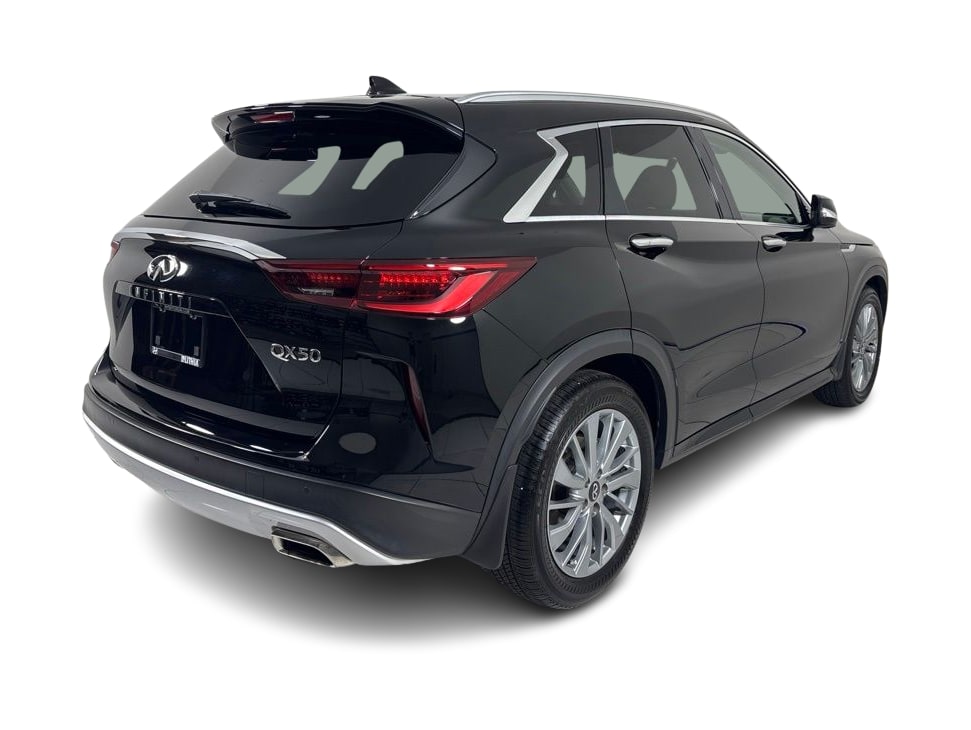 Thumbnail: 2023 INFINITI QX50 - 21