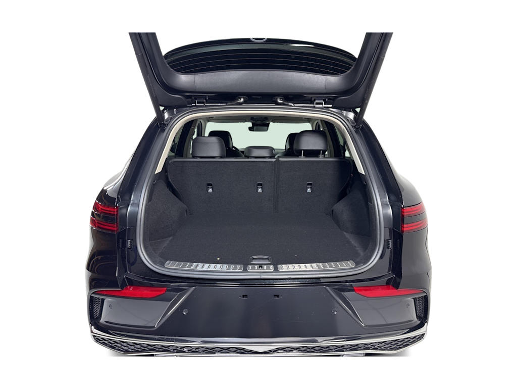 Thumbnail: 2026 Genesis GV70 - 17