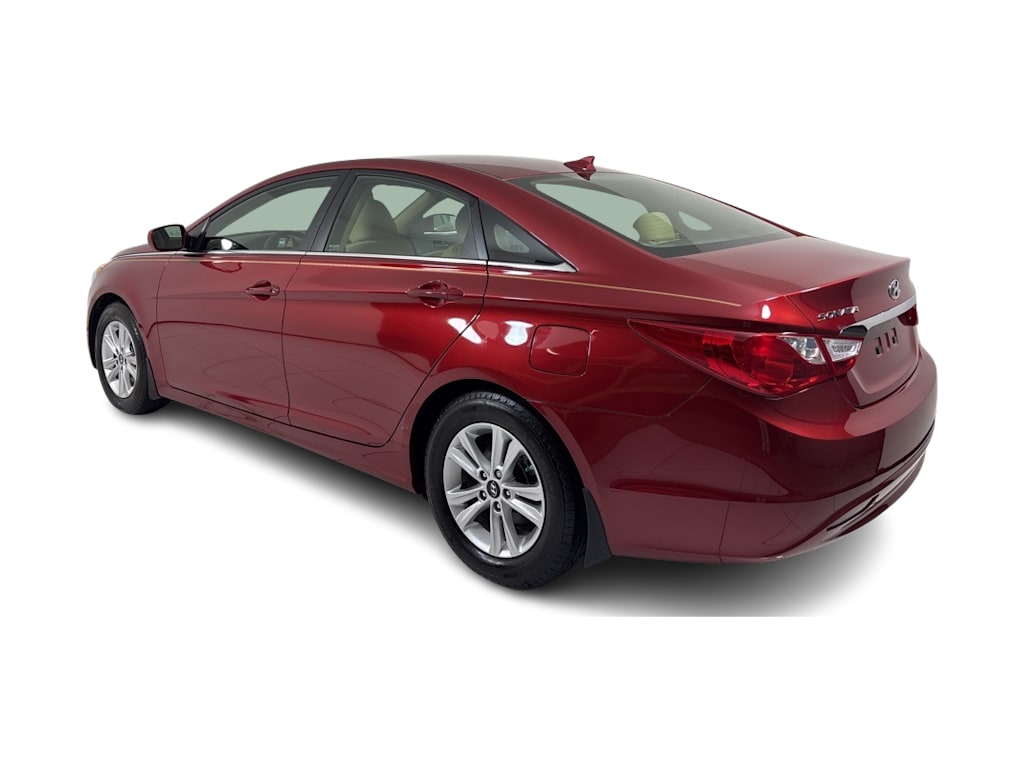 Thumbnail: 2013 Hyundai Sonata - 4