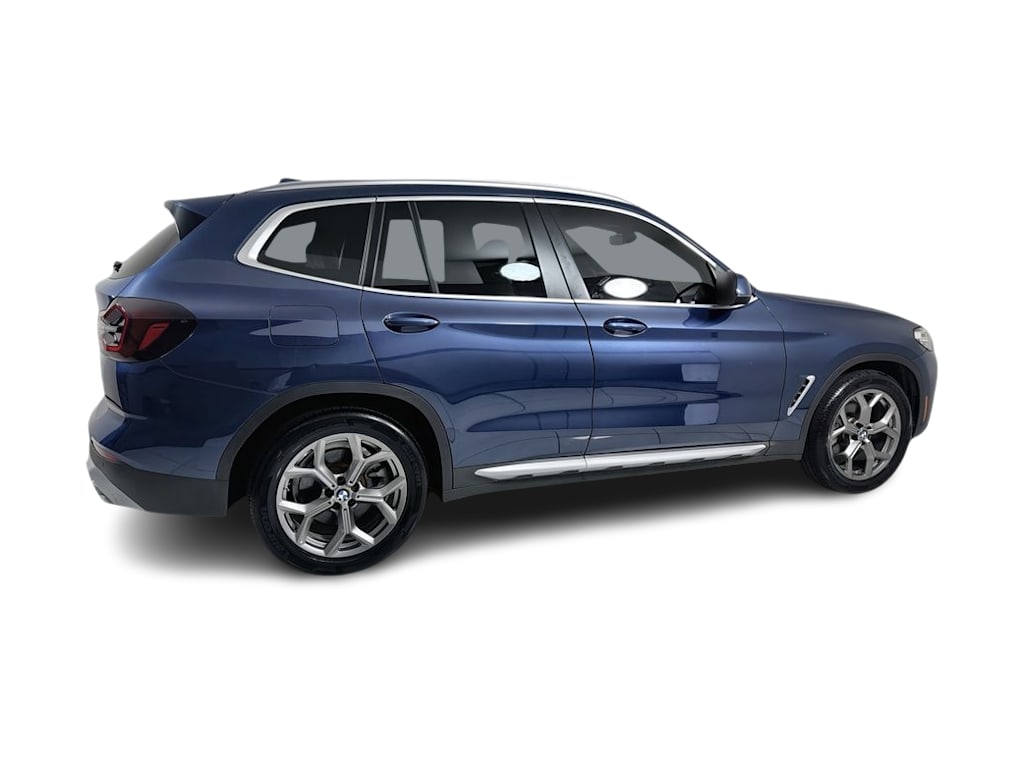Thumbnail: 2022 BMW X3 - 21